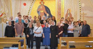 VINKOVSKE OBITELJI PROSLAVILE SVOG ZAŠTITNIKA